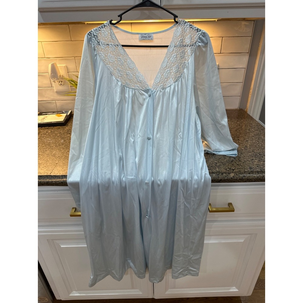 vanity fair light blue‎ gown large